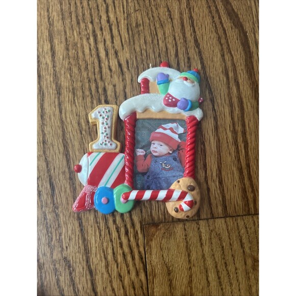 2012 Hallmark Keepsake Ornament My First Christmas Candy Train Tree Photo Holder - Picture 4 of 4